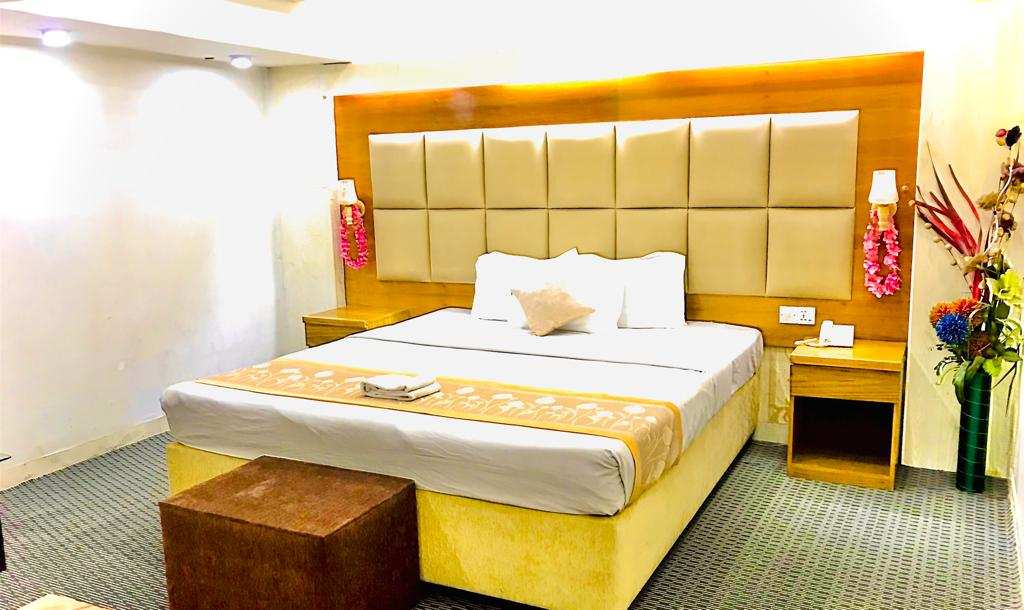 Room image 2